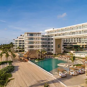 Sensira & Riviera Maya 5* Puerto Morelos